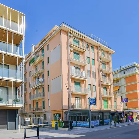 Apartment Dimora Salvia E Sole By World Pietra Ligure
