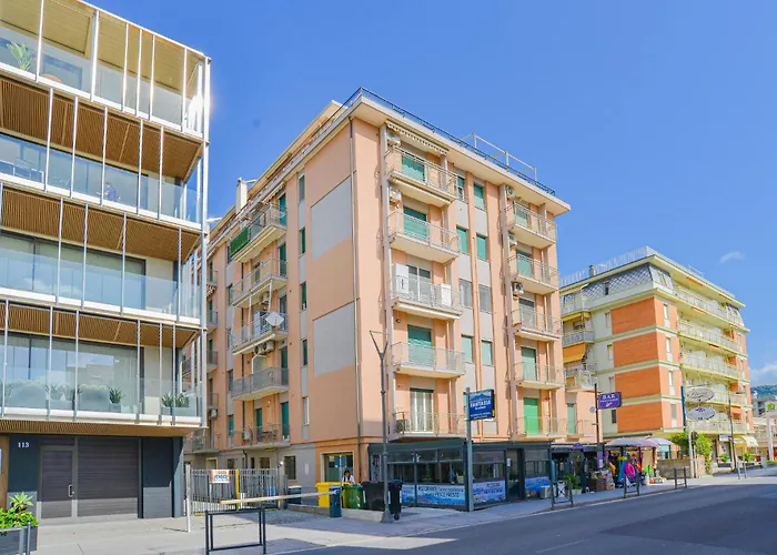 Διαμέρισμα Dimora Salvia E Sole By World Pietra Ligure